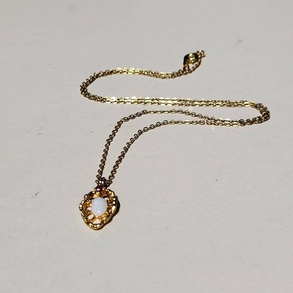 Jewelry - Vintage Gold Plated Genuine Fire Opal Ruby Pendant Gold White Red Necklace